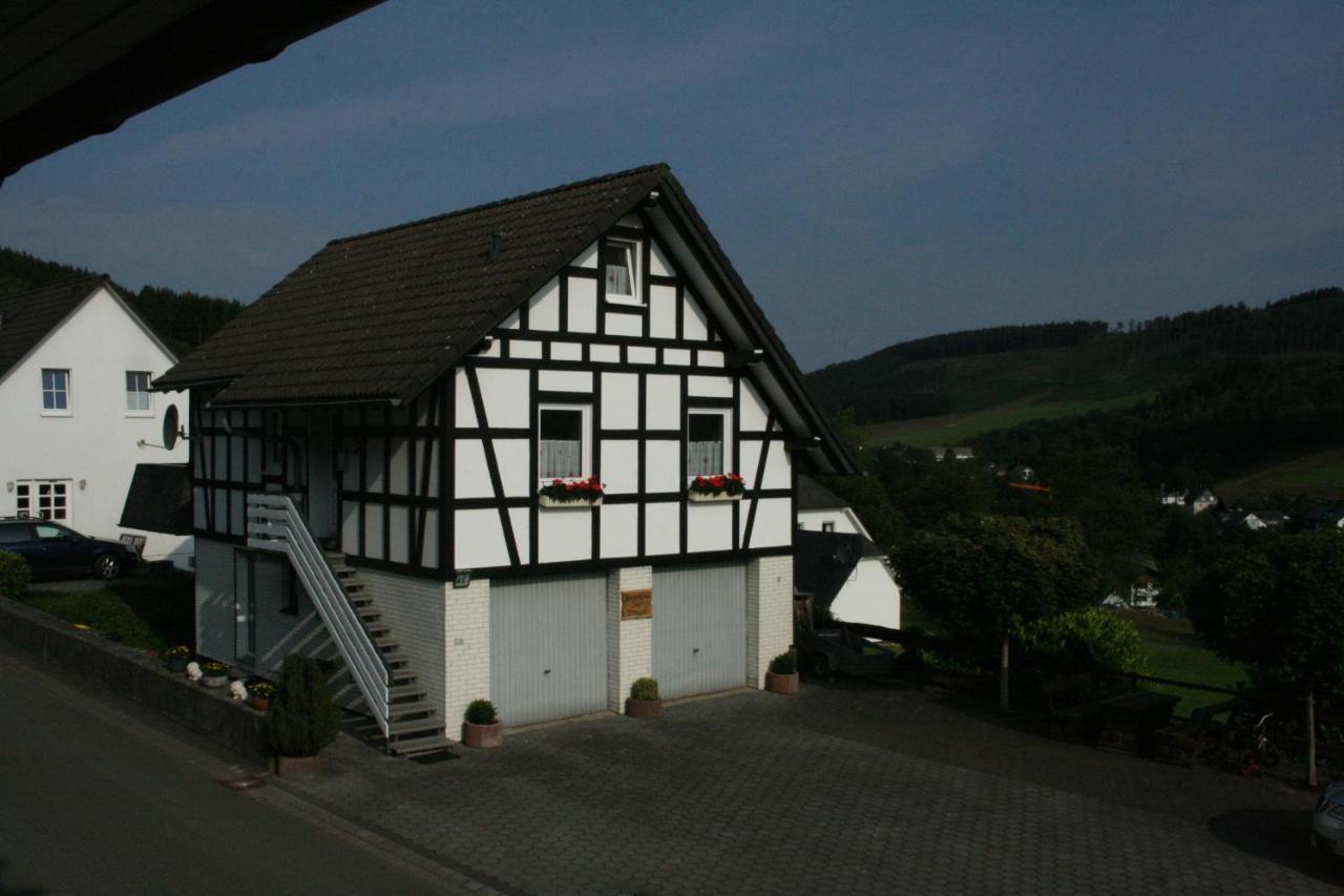Ferienhaus Zur Ennest Schmallenberg Eksteriør billede